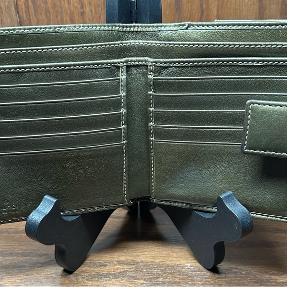 Gucci Wallet made in Italy. - Picture 8 of 11